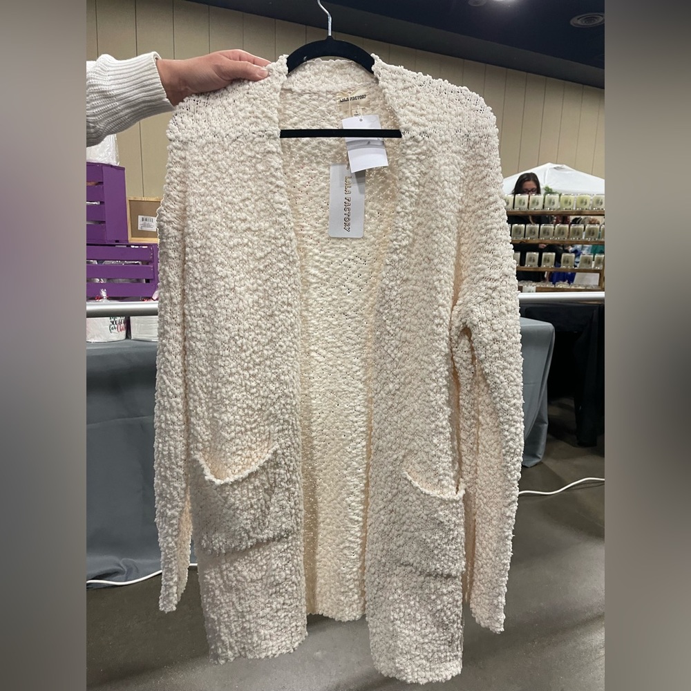 Cream pocket popcorn cardigan